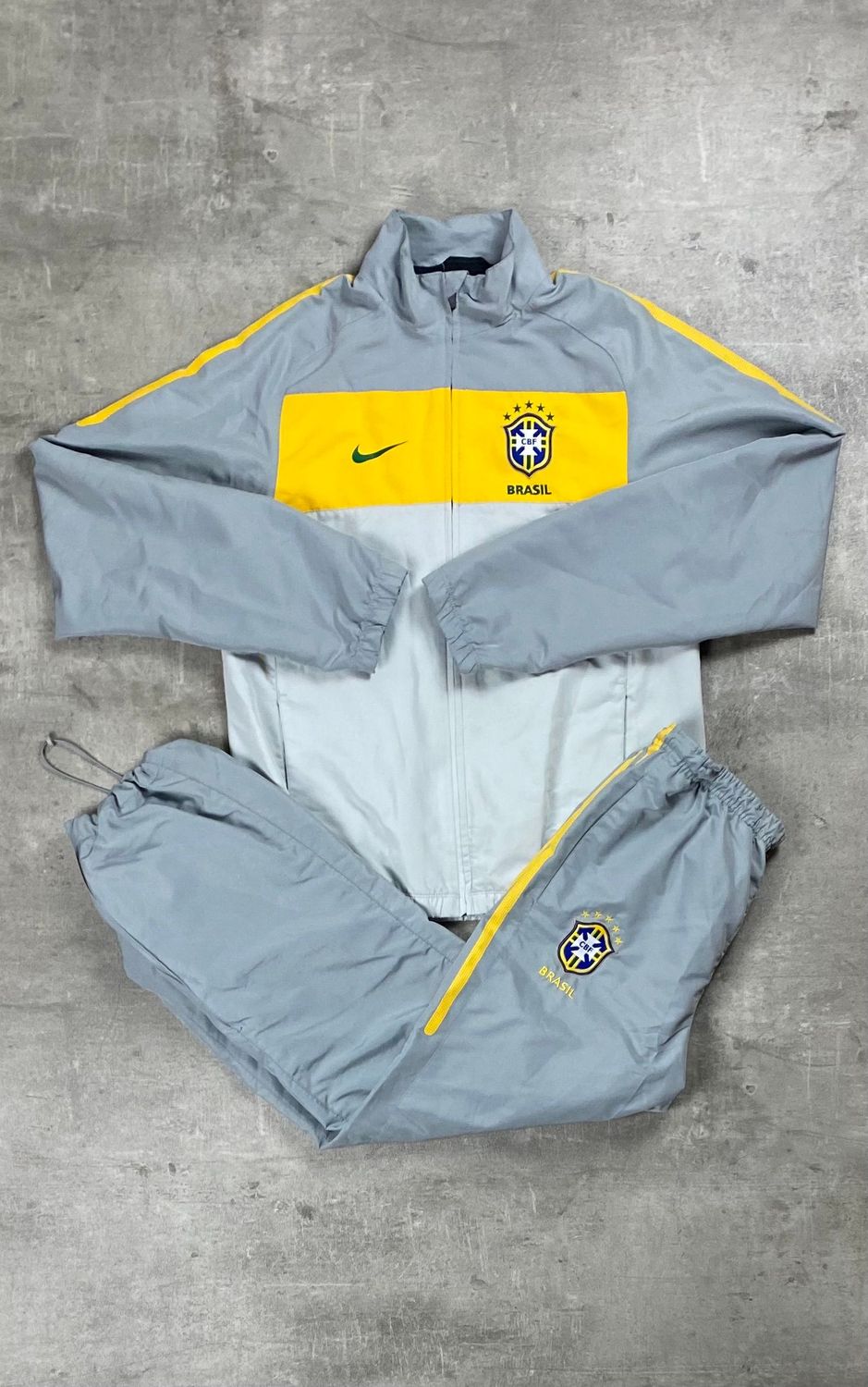 Brasil Tracksuit retro Nike Grey 2011/2012