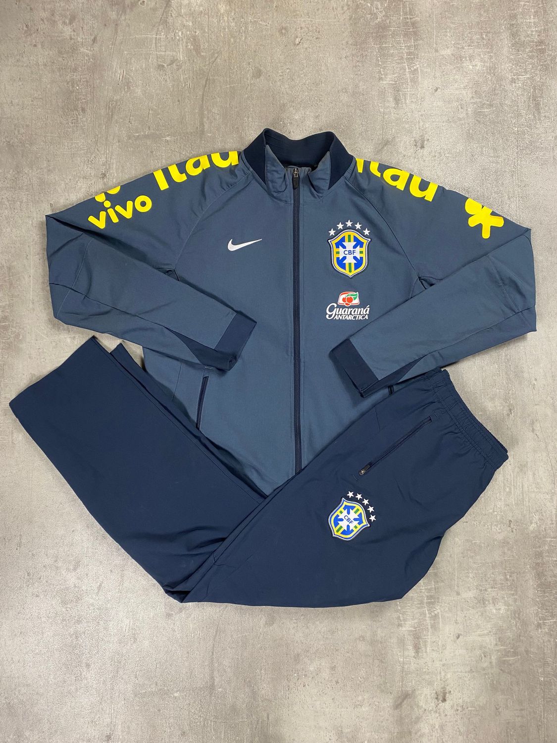 Brazil Tracksuit Retro Nike Grey/Black 2008/2009