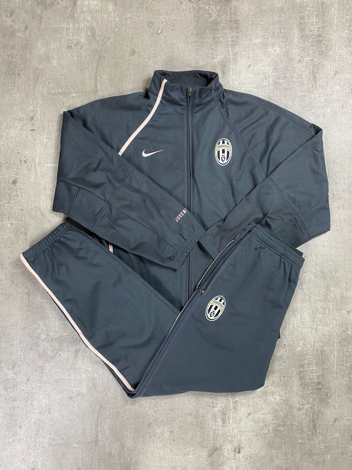 Juventus Tracksuit Retro Nike Black 2007