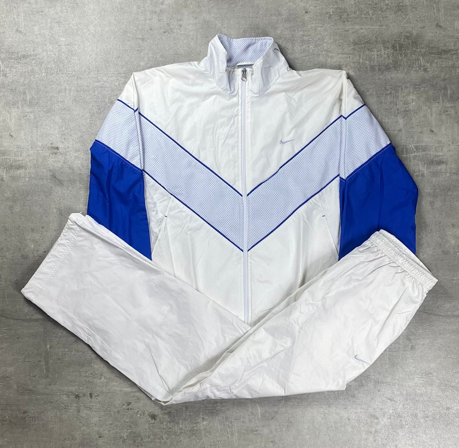 Nike vintage Tracksuit white