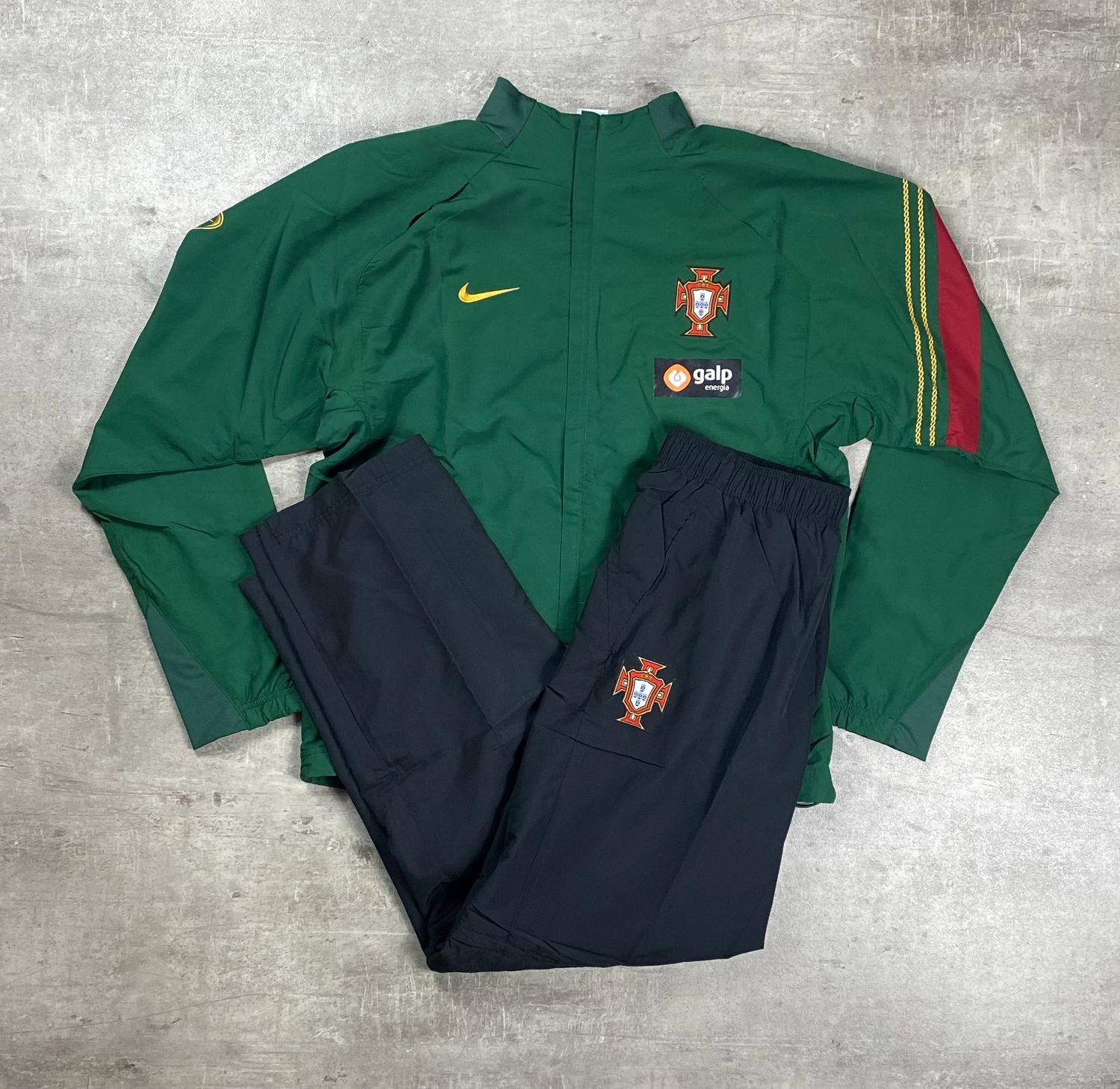 Portugal Tracksuit 2006/2007 Vintage Nike Green