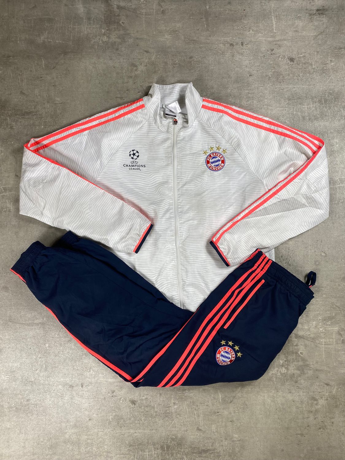 Bayern München Tracksuit Retro Adidas White UCL 2015