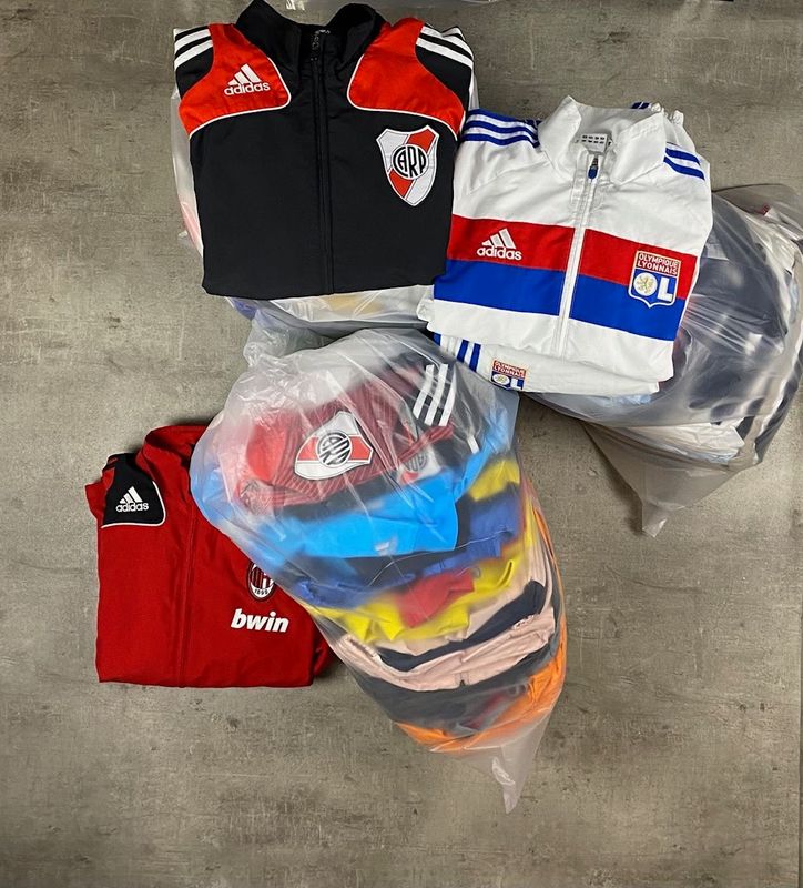 LOTES ROPA DEPORTIVA