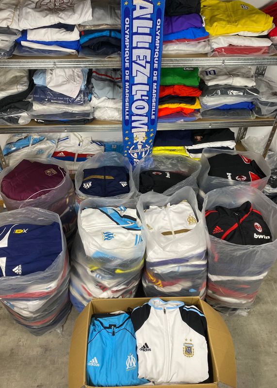 Lote de Ropa deportiva 8