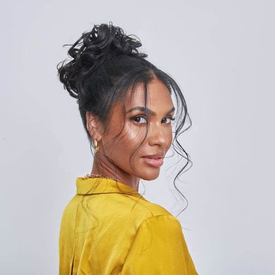 Stranded Curly Messy Scrunchie