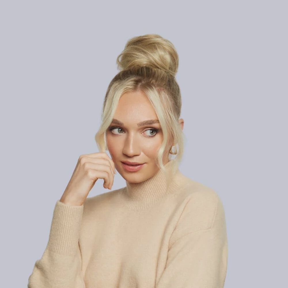 Stranded Super Easy Clip-in Mum Bun