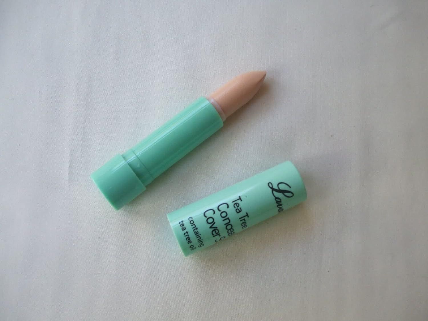 Laval Tea Tree Cover Concealer, colour: Fair