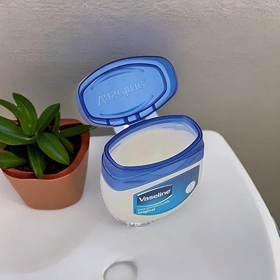 Vaseline Pure Petroleum Jelly 100ml