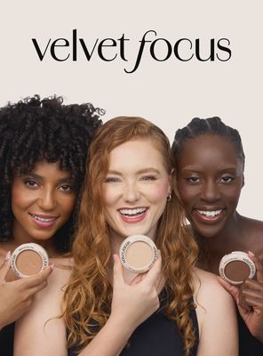 Absolute New York Velvet Focus Powder Foundation
