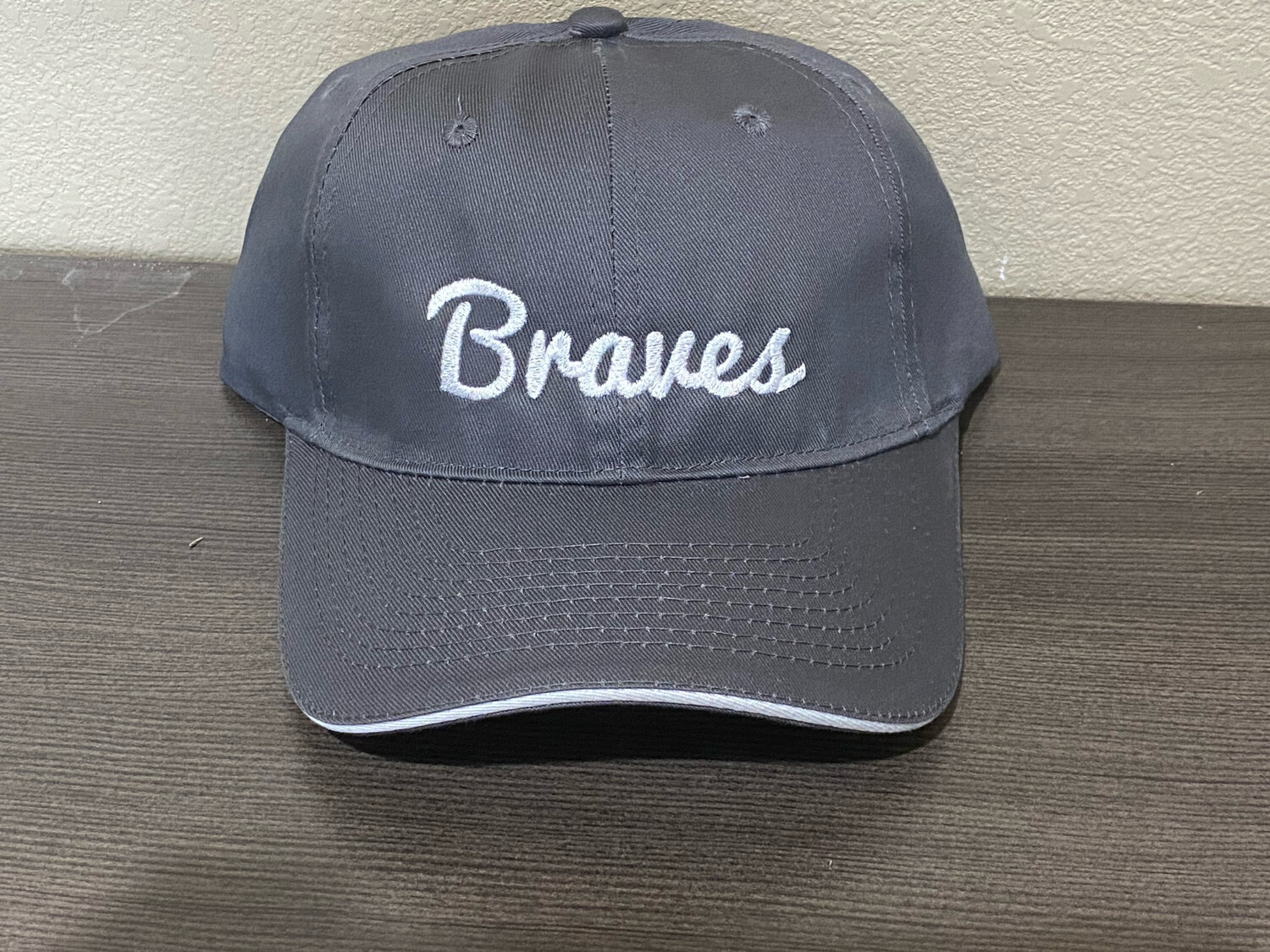 Grey hat with Embroidery