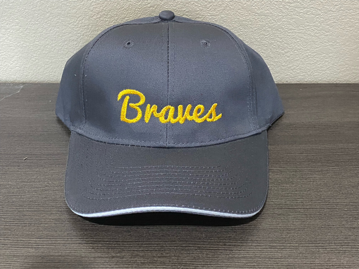 Grey hat with Embroidery