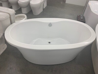 White Oval Free Standing Tub White Oval Free Standing Tub
