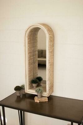 Wooden Arched Frame Mirror (DISPLAY ONLY) Wooden Arched Frame Mirror (DISPLAY ONLY)
