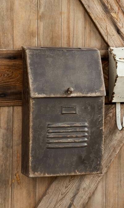 Cottage Mail Box