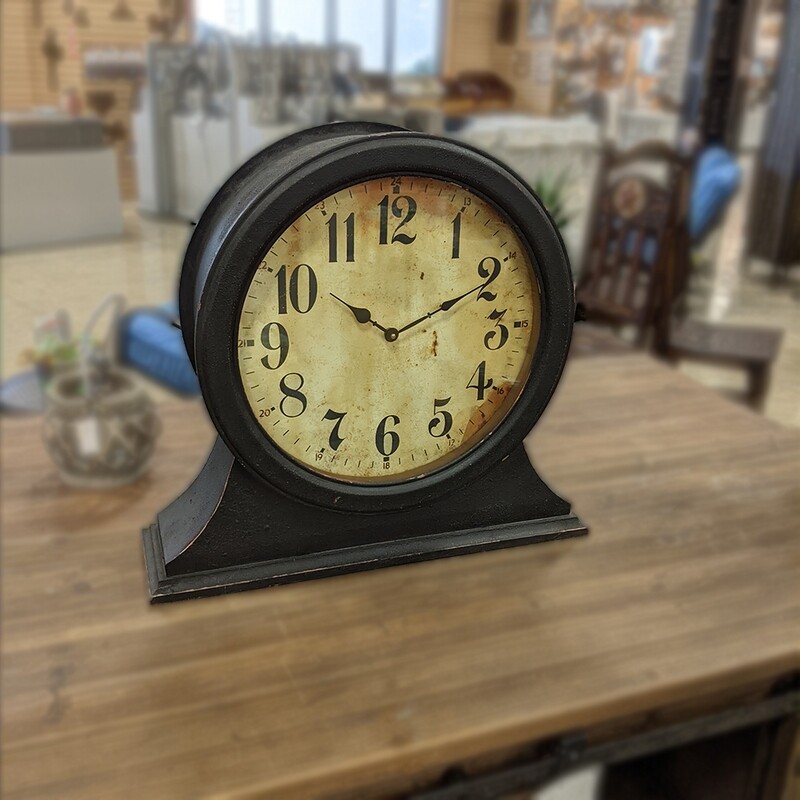 Black Mantle Clock