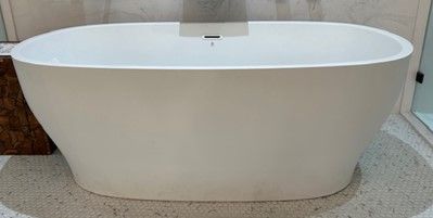 Vibe White Freestanding w/Waste & Overflow, Aroma Flow, Chromattherapy (DISPLAY ONLY) (COMPLETE SKU'S 492009 / 492010 / 492011 / 492001) Vibe White Freestanding w/Waste & Overflow, Aroma Flow, Chromattherapy (DISPLAY ONLY) (COMPLETE SKU'S 492009 / 492010 / 492011 / 492001)