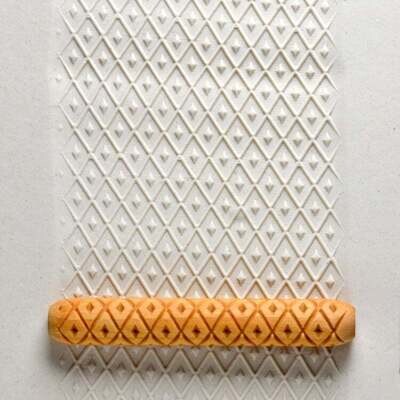 Hand Roller 016 - Diamonds