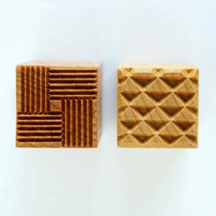 Med Square Stamp 018 - Geometric Grooves