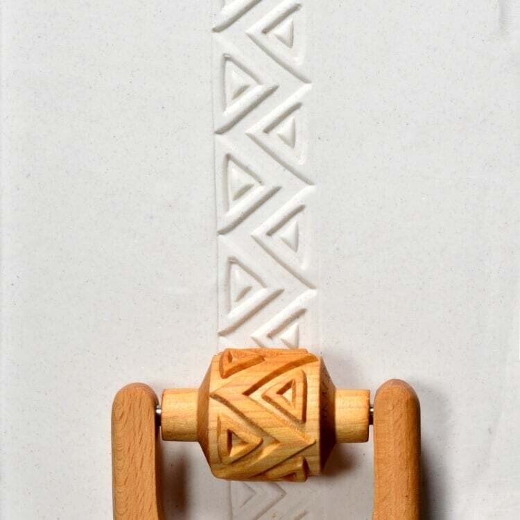 Med Roller 035 - Diagonal &amp; Triangles