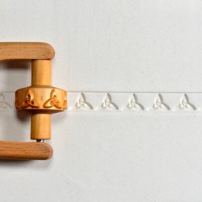 Small Roller 006 - Celtic Triangle