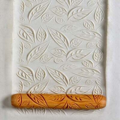 Hand Roller 014 - Leaves