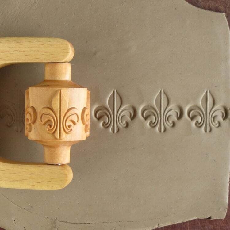 Med Roller 045 - Fleur-De-Lis