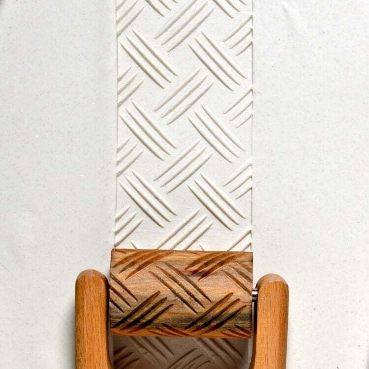 Large Roller 009 - Loose Wave