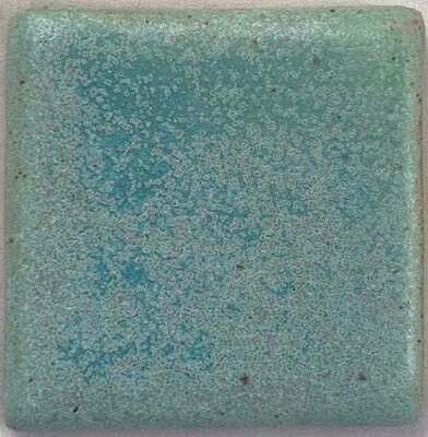 MBG240 - Frosted Topaz ^4-6 (Pint)