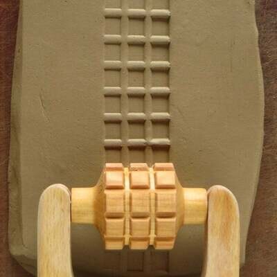 Med Roller 023 - Medium Grid