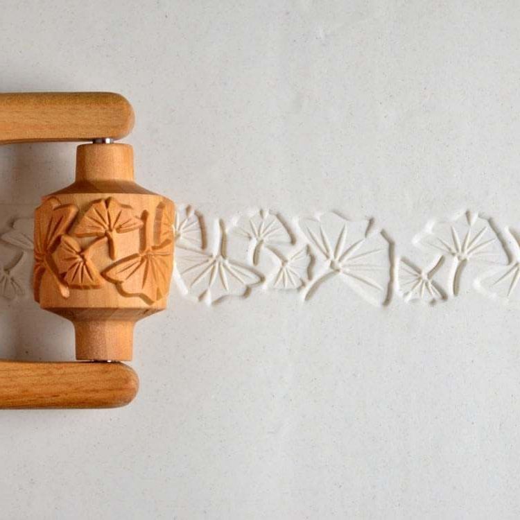 Med Roller 027 - Gingko Leaves