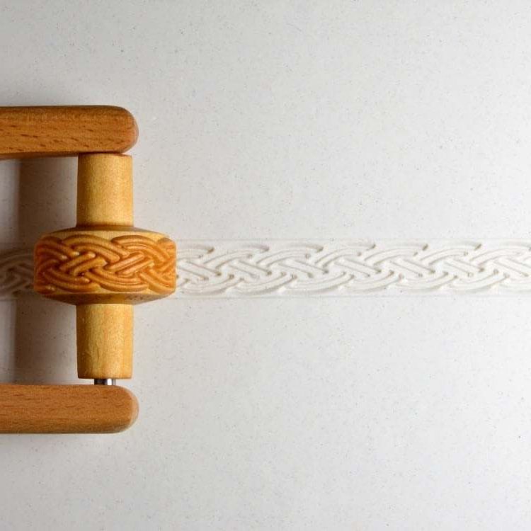 Small Roller 002 - Braid