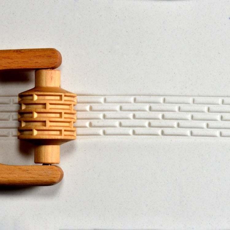 Med Roller 041 - Brick Work
