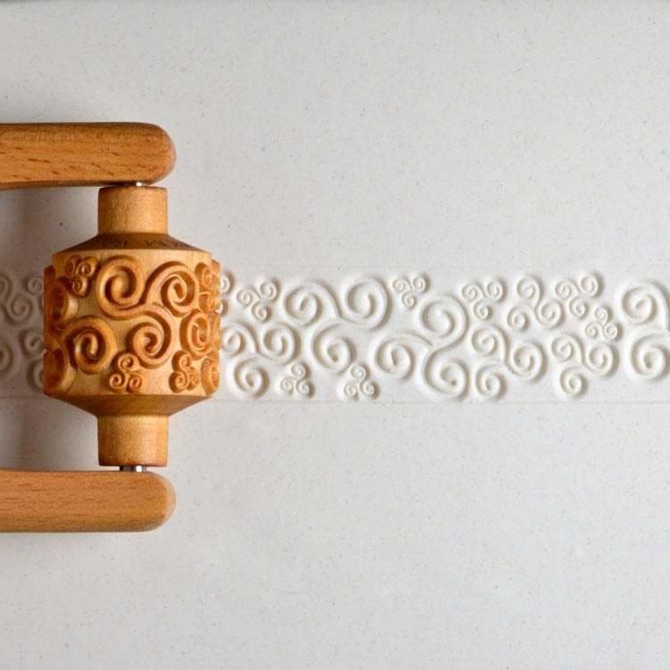 Med Roller 028 - Tri-Sprials