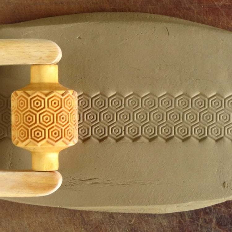 Med Roller 022 - Honeycomb