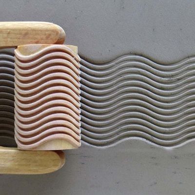 Large Roller 002 - Wavy Lines