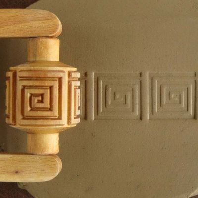 Med Roller 001 - Square Spiral