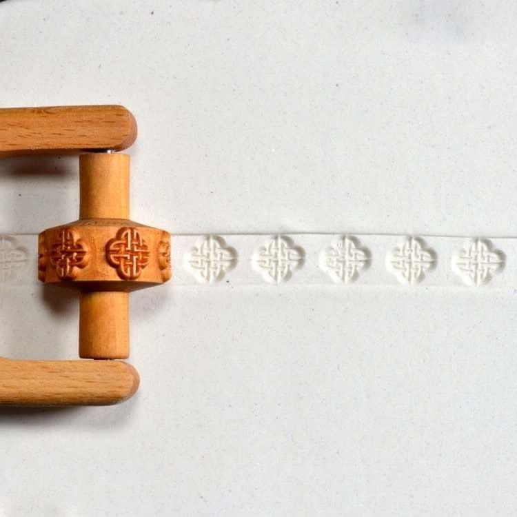 Small Roller 013 - Celtic Knot