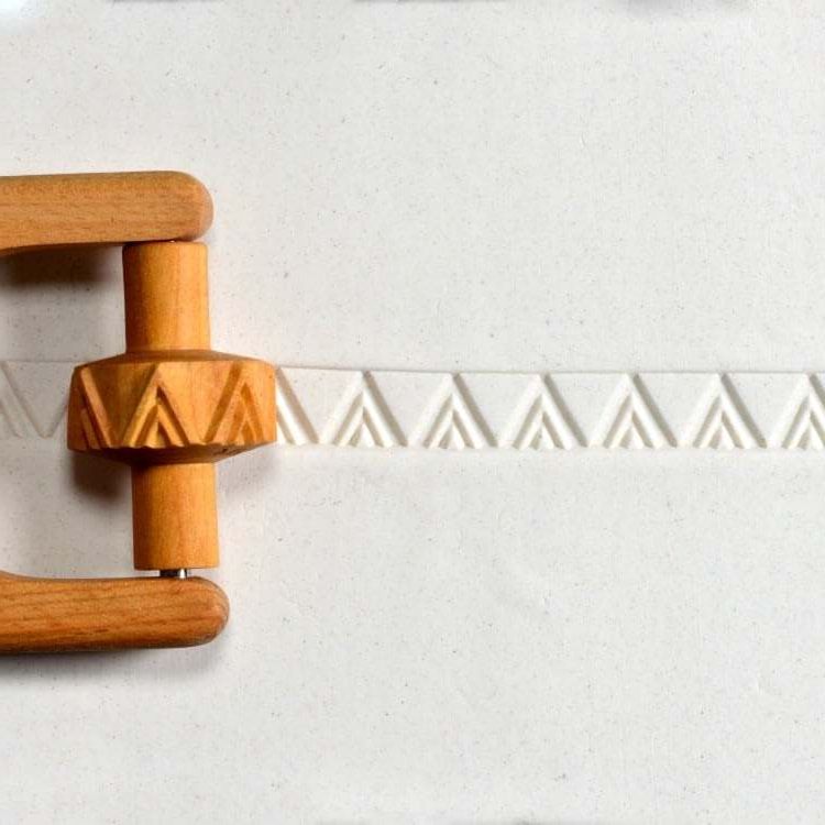 Small Roller 014 - Double Triangle