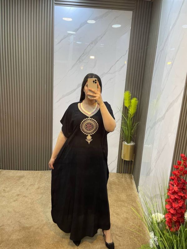 Robe Raika