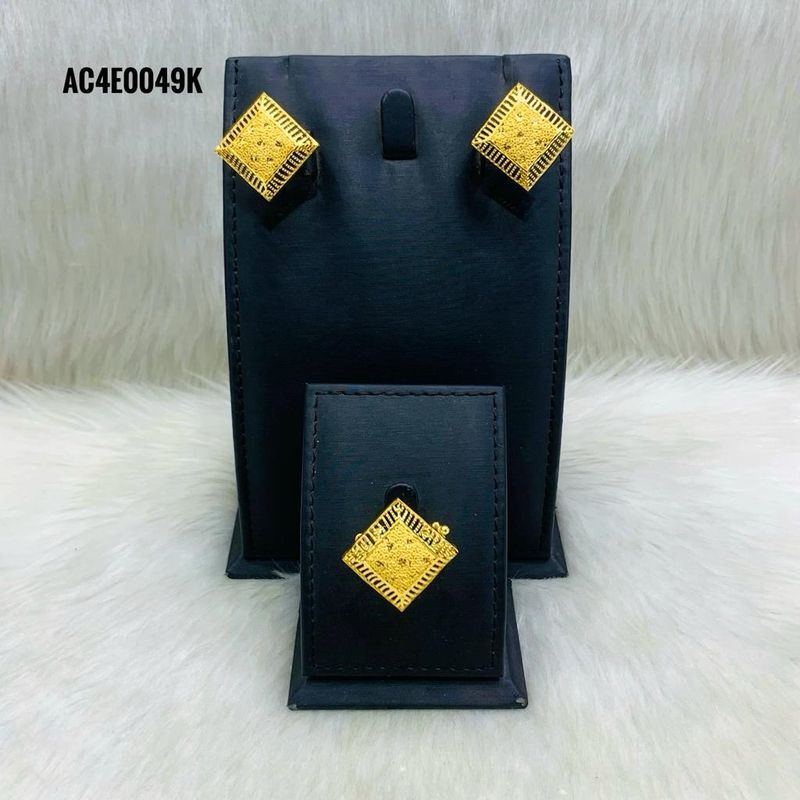 Boucle et bague assortie