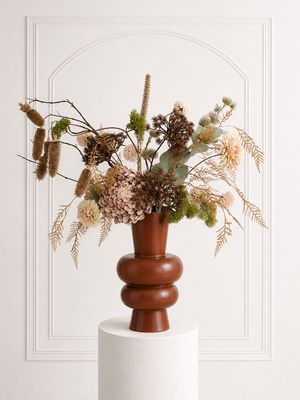 Walnut Laura S