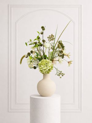 Wild Elegance M