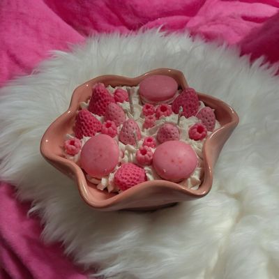 Strawberry macaroon candle in the handmade ceramic bowl