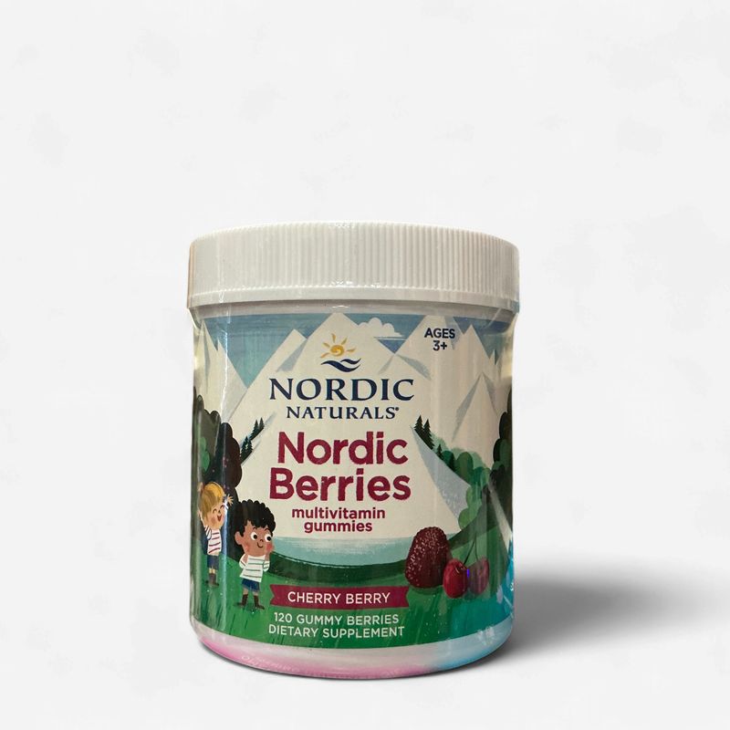 NORDIC BERRIES MULTIVITIAMIN GUMMIES