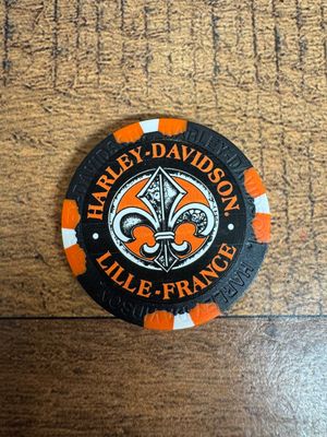 jetons de poker noir et orange