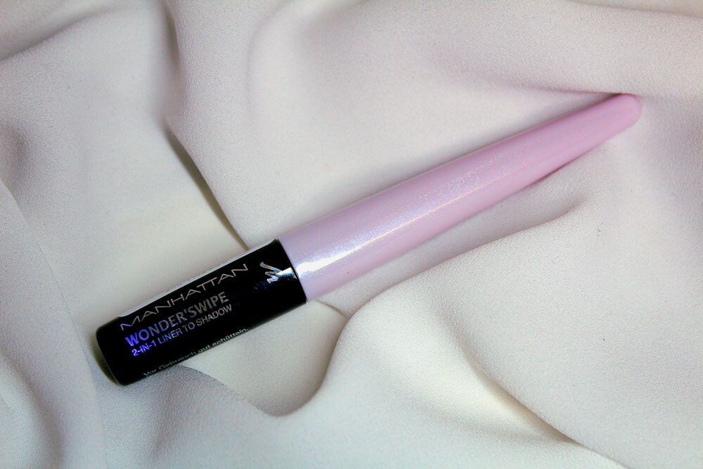 Manhattan Wonder`swipe  2-in-1 Liner to Shadow