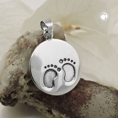 Anhänger 16mm Gravuranhänger kleine Füße glänzend geschwärzt Silber 925 Anhänger 16mm Gravuranhänger kleine Füße glänzend geschwärzt Silber 925