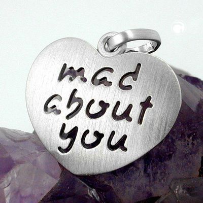 Anhänger 19x21mm Herz mit Inschrift - mad about you - mattiert rhodiniert Silber 925 Anhänger 19x21mm Herz mit Inschrift - mad about you - mattiert rhodiniert Silber 925