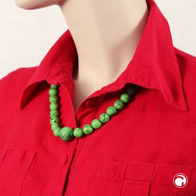Kette Perlen Fadenperle apfelgrün-schwarz Kunststoff 55cm Kette Perlen Fadenperle apfelgrün-schwarz Kunststoff 55cm