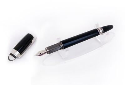 Montblanc Starwalker Resin Fountain Pen, Midnight Black, Medium Nib - 105655​